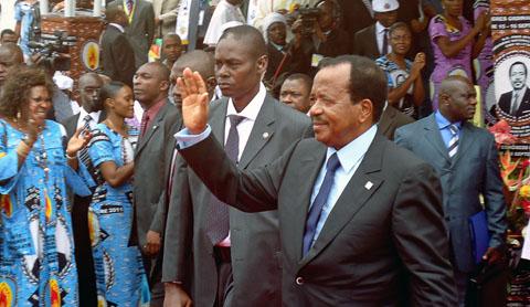Incumbent Paul Biya waving to supporters at a campaign rally. Source:TheCameroonNews 